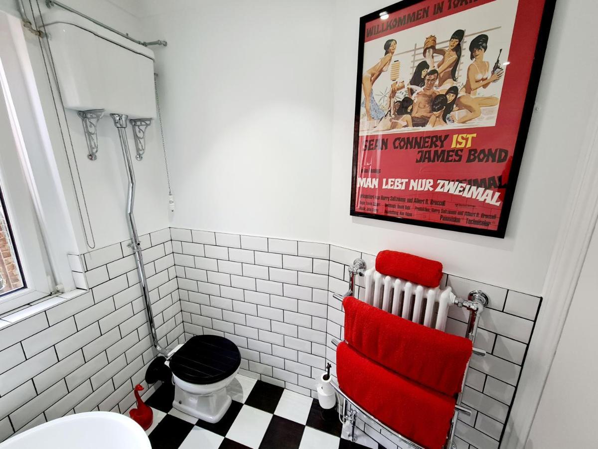 Southsea Royale James Bond 3 Bed Cool Penthouse, Seafront Parking Portsmouth Eksteriør billede