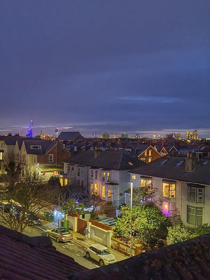 Southsea Royale James Bond 3 Bed Cool Penthouse, Seafront Parking Portsmouth Eksteriør billede
