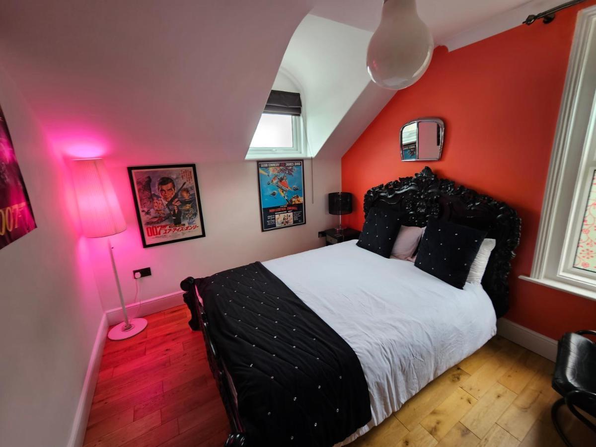 Southsea Royale James Bond 3 Bed Cool Penthouse, Seafront Parking Portsmouth Eksteriør billede